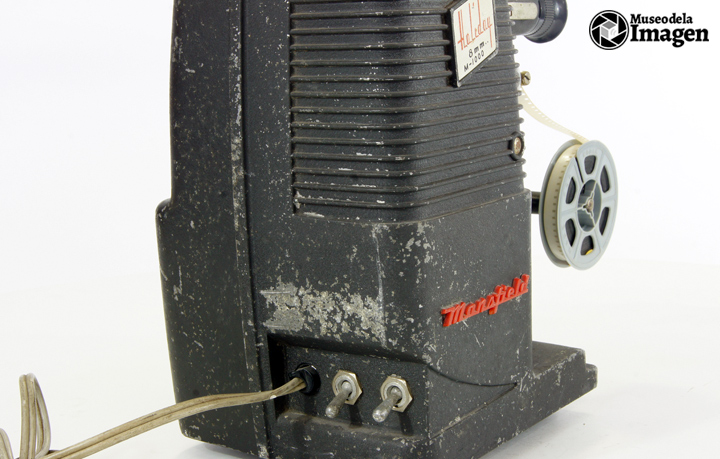 Mansfield Holiday Model 500 8mm Movie Projector With Take-Up Reel